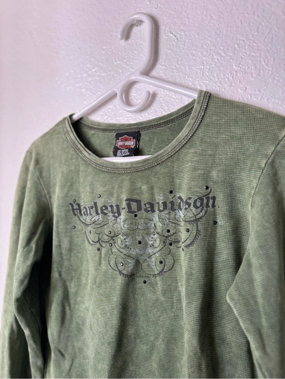 Harley-Davidson Green Long Sleeve Thermal Tee with Black Logo - Picture 2 of 4